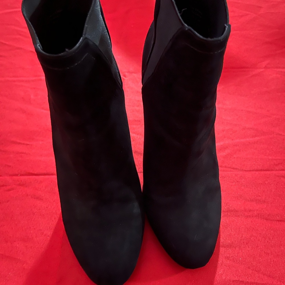 Elegant Black Women's Ankle Boots